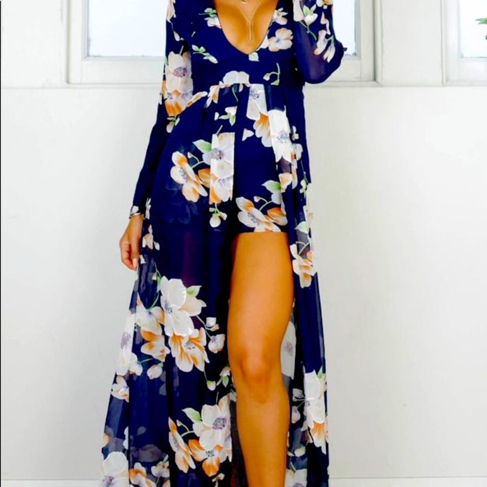 Showpo tropical romper jumpsuit u.s. size 10